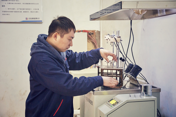 污泥壓濾機(jī)如何更好地處理雜質(zhì) 污泥壓濾機(jī)如何更好地處理雜質(zhì)